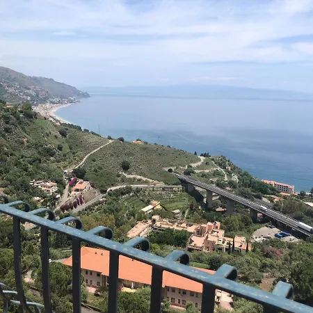 Mare Luna Casa * 타오르미나